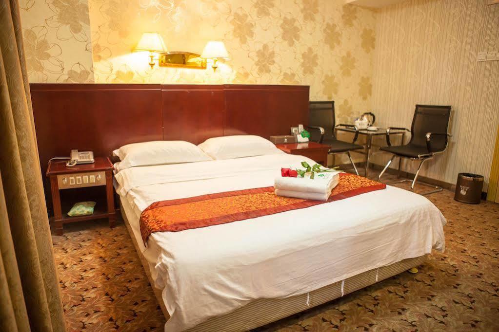 Fuhao Hotel Гуанчжоу Экстерьер фото