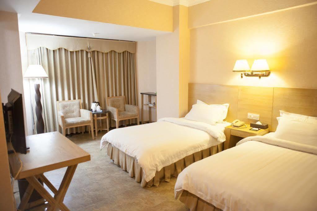 Fuhao Hotel Гуанчжоу Экстерьер фото