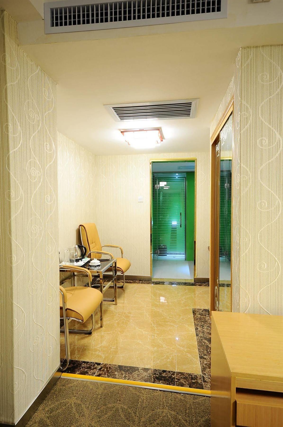 Fuhao Hotel Гуанчжоу Экстерьер фото